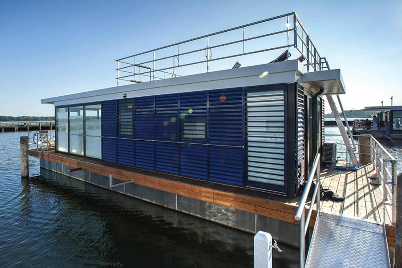 Hausboot Floating Houses Blue Active In Ribnitz-Damgarten Dış mekan fotoğraf